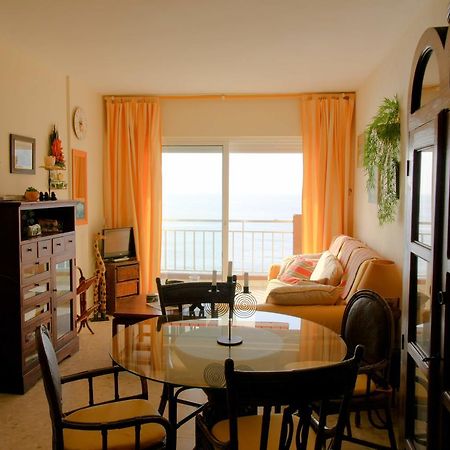 Suitur Apartamento Frente A La Playa Fuengirola Bagian luar foto