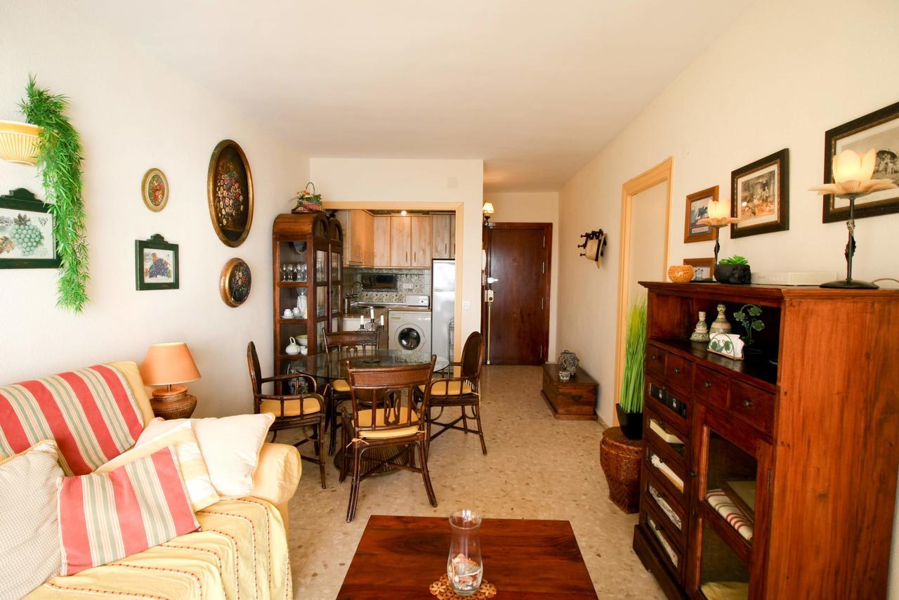 Suitur Apartamento Frente A La Playa Fuengirola Bagian luar foto